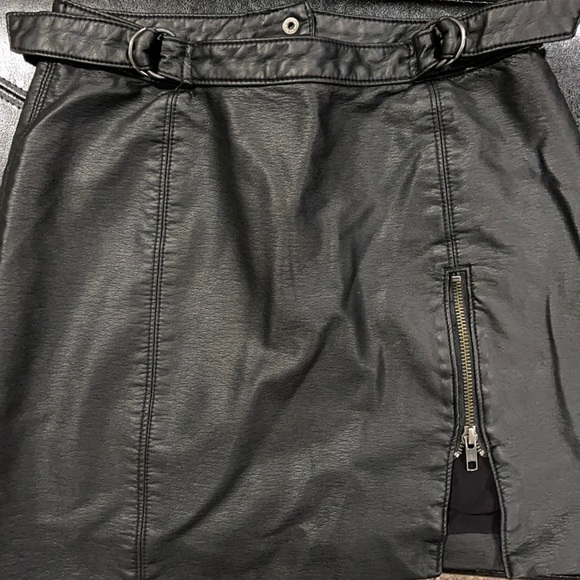 Free People Dresses & Skirts - Free People faux leather black mini skirt
